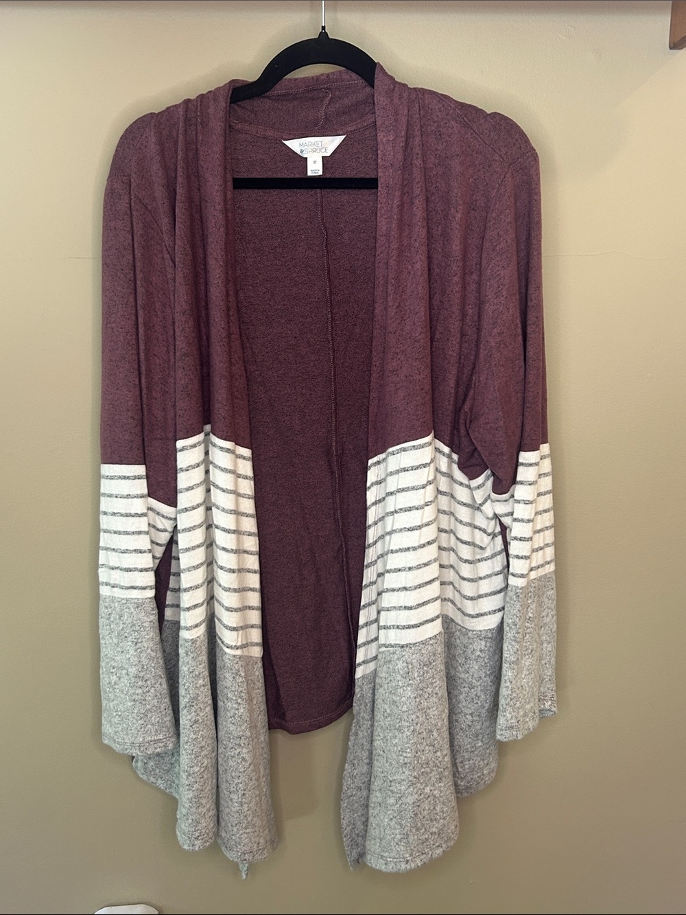 Market & Spruce Mauve, White & Gray Open Front Colorblock Cardigan